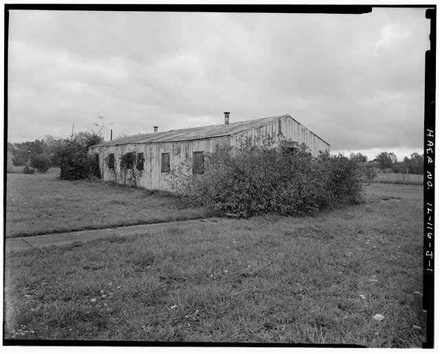 PX (SUPPLY STORE), FRONT AND LEFT SIDES, LOOKING SOUTHEAST