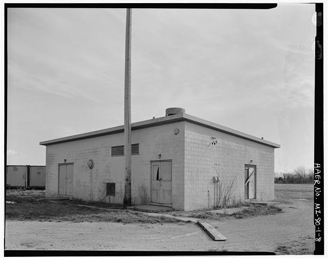 VIEW SOUTHEAST, West Control Area, HIPAR building