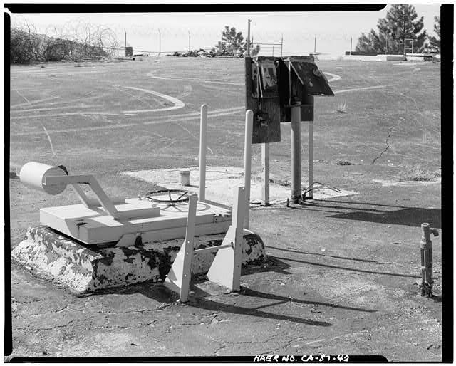 VIEW SHOWING INTACT HATCH COVER AT 'BRAVO' SILO, LOOKING NORTHWEST