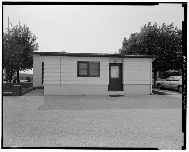 ADMINISTRATION BUILDING, RIGHT SIDE, LOOKING SOUTH