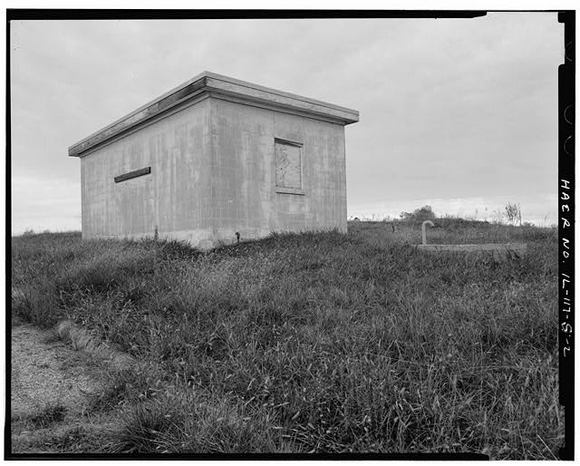 WATER TREATMENT PUMPING AND STORAGE BUILDING, REAR AND RIGHT SIDES, LOOKING SOUTHWEST