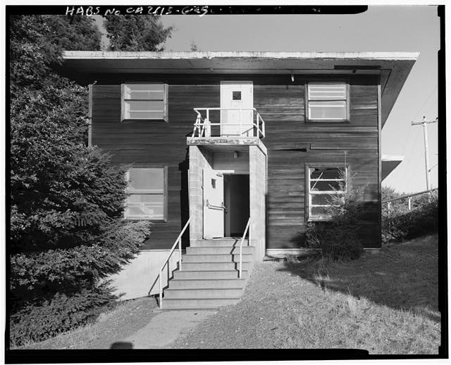 Mill Valley Early Warning Radar EXTERIOR WEST ELEVATION OF BUILDING 201, LOOKING EAST.