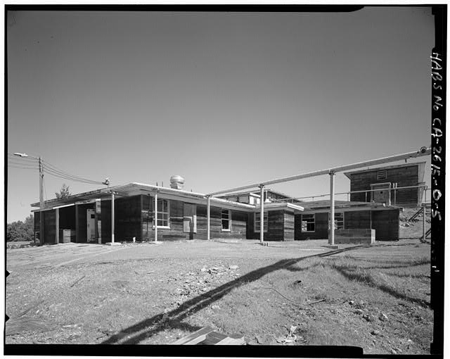 Mill Valley Early Warning Radar Station  EXTERIOR OBLIQUE VIEW OF BUILDING 220, LOOKING NORTHWEST.