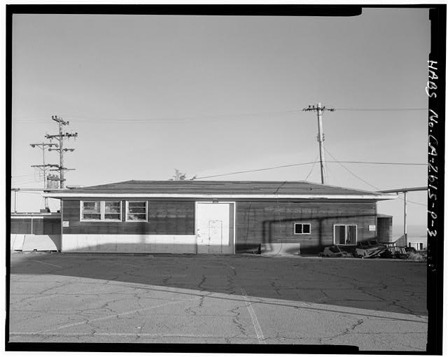 Mill Valley Early Warning Radar Station ELEVATION OF BUILDING 222, LOOKING EAST.