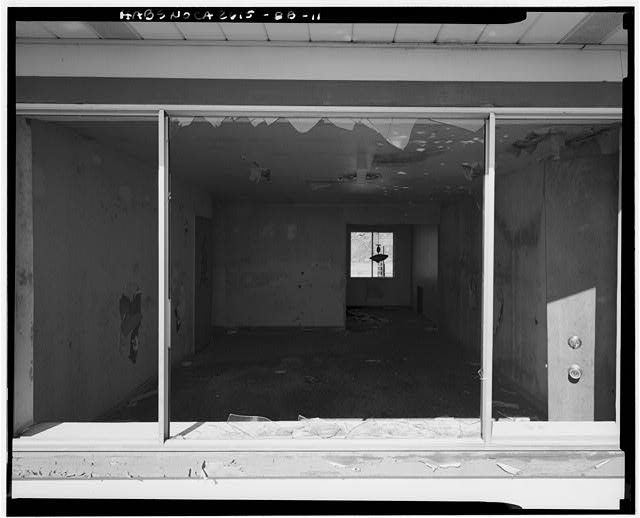 Mill Valley Early Warning Radar Station INTERIOR OF THE LIVING ROOM OF BUILDING 600, LOOKING WEST-NORTHWEST.