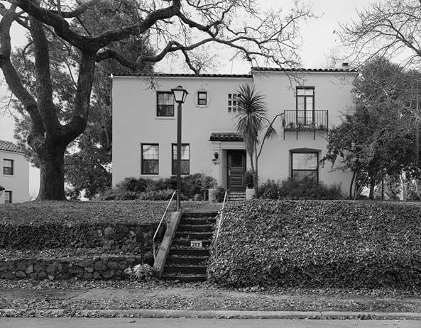 EAST FRONT