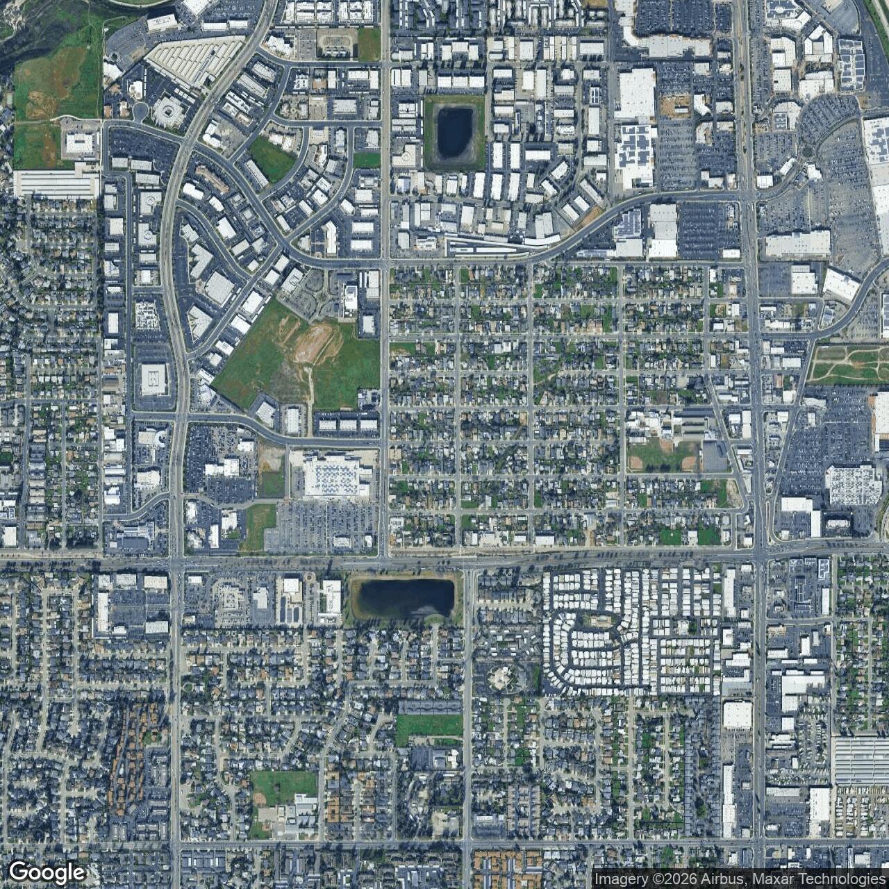 Current Google Satellite Image of Camp Pinedale / Western Signal Aviation Unit Training Center, California