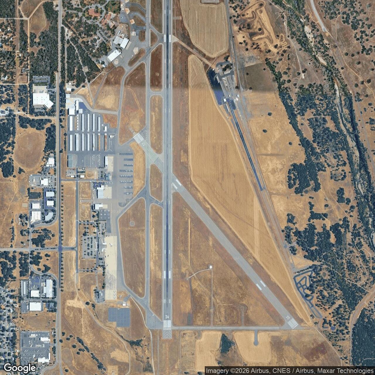 Current Google Satellite Image of Redding Army Air Field / Redding-Shasta Army Air Field / Redding Regional Airport, California
