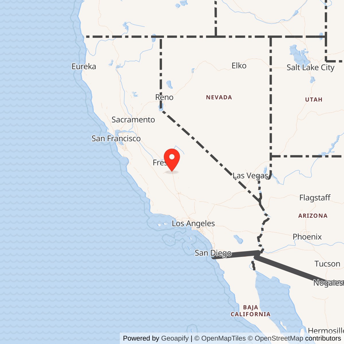Map showing location of Visalia Army Air Field / Visalia Municipal Airport, California