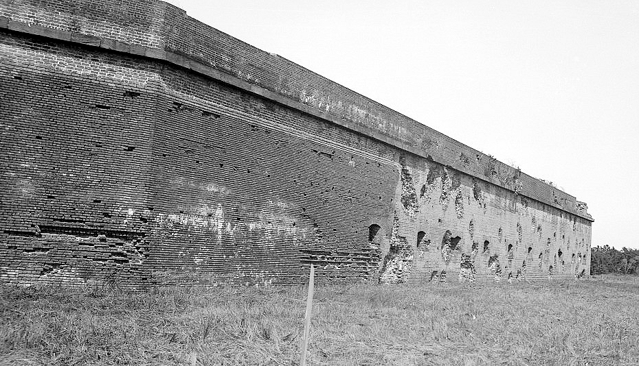 3.  Historic American Buildings Survey C. E. Peterson, Photographer 1935 VIEW of REPAIRED BREACH