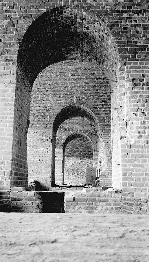 7.  Historic American Buildings Survey C. E. Peterson, Photographer 1935-36 OFFICERS' QUARTERS INTERIOR WALLS