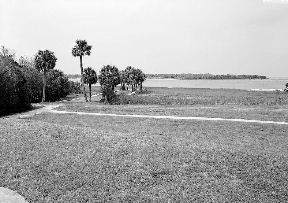 View Looking to the North Pier